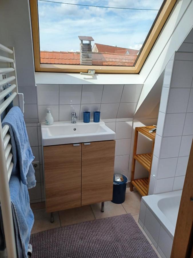 Giebelzimmer Mit Weinbergblick Stetten  Exterior foto